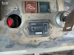 Yanmar C50R-3C tracked dumper with low hours and an extra