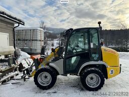 Kramer 5035 Wheel Loader with extensive equipment and hig