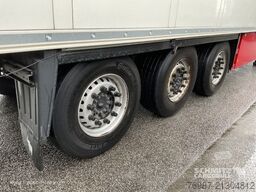 Schmitz Cargobull Tiefkühler Multitemp Doppelstock Trennwand