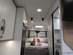 MOOVEO Van 63XL Solar SAT TV Navi RFK Markise