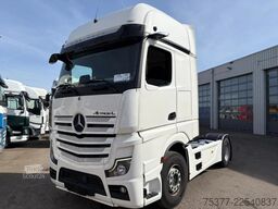 Mercedes-Benz Actros 1845 Gigaspace/Mirror Cam/Skirts/Night a...