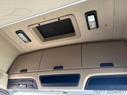 Mercedes-Benz Actros 1845 Gigaspace/Mirror Cam/Skirts/Night a...