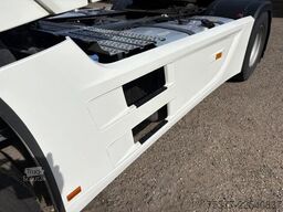 Mercedes-Benz Actros 1845 Gigaspace/Mirror Cam/Skirts/Night a...