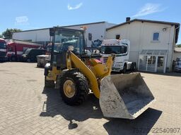 Caterpillar 907H2 Schnellwechsler Allrad