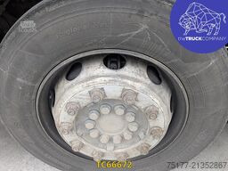 Mercedes-Benz Actros 2548