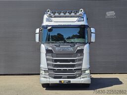 Scania S770 8x4/4 / 180.000 KG / HYDRAULIC