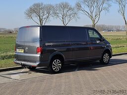 VOLKSWAGEN TRANSPORTER 2.0 TDI L2H1 BULLI Cockpit !