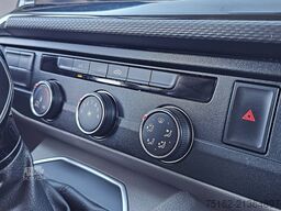 VOLKSWAGEN TRANSPORTER 2.0 TDI L2H1 BULLI Cockpit !