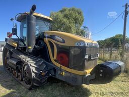 Challenger MT 875 E
