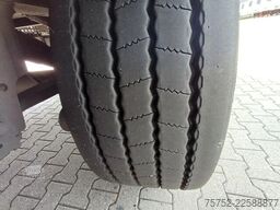 Schmitz Cargobull Carrier Vector HE19MT Multi Temp 2T Laadklep Li...
