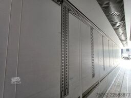 Schmitz Cargobull Carrier Vector HE19MT Multi Temp 2T Laadklep Li...
