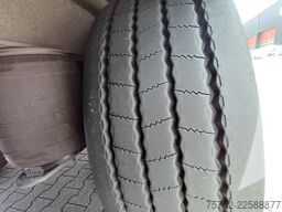 Schmitz Cargobull Carrier Vector HE19MT Multi Temp 2T Laadklep Li...