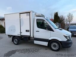 MERCEDES-BENZ Sprinter 319 CDI V6 Kühlkoffer/ThermoKing V300