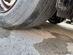 SCHMITZ CARGOBULL SCB*S3T *  * HUBDACH * LIFTACHSE * VOLUMEN*