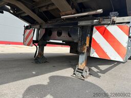 MÜLLER-MITTELTAL TS3 Profi 30,0 Tieflader mit NLA & hydr. Rampen