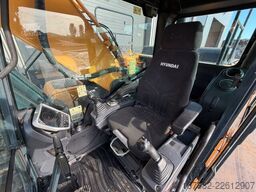 Hyundai HX330NL