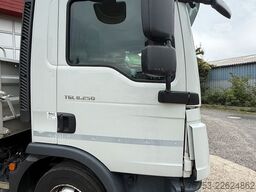 MAN TGL 8.250K Kipper / AHK / Frontschaden