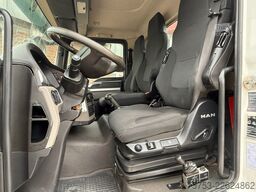 MAN TGL 8.250K Kipper / AHK / Frontschaden