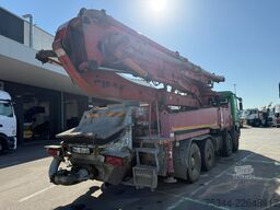 Mercedes-Benz Actros 3240