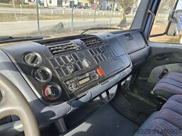 Mercedes-Benz Atego 818