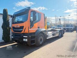 IVECO X-Way  460 6x2 Abrollkipper lift /lenk AHK
