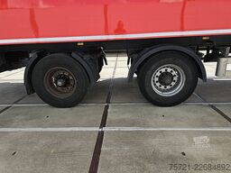 HUMBAUR HTD 32-2 APK 23-9-27 TAILLIFT