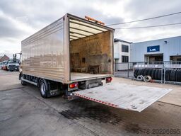 VOLVO FL 260 (13.5t) +DHOLLANDIA 2T