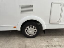 Ford Transit Etrusco T6.9SF del 2023 | Cambio manuale | Posti letto: 5