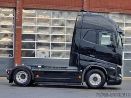 Volvo FH 13.500 Globetrotter XL 4x2 - NEW - Full spec...