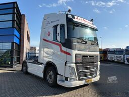 Volvo FH 420 / ADR / 2 Tanks / NL Truck / 1st Owner/B...