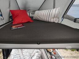 PÖSSL Campster *MJ26 - schwenkbare Küche* ab 49.999,-¤