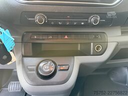 Opel Vivaro AUT. Carplay Camera NL Auto