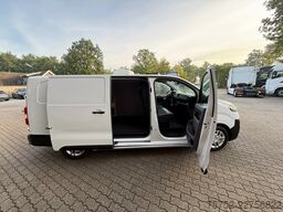 Opel Vivaro AUT. Carplay Camera NL Auto