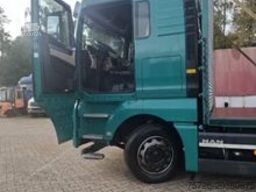 MAN 18.460 Pritschenwagen Aufnahme Stapler 498 Tkm