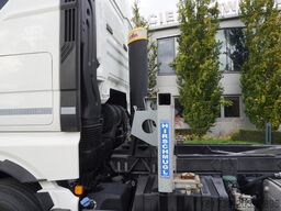 MAN TGX 26.470 6x2 COINTAINERKIPPER HYVA