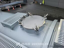 Kässbohrer STB 3 axles Gülle Waste Liftachse