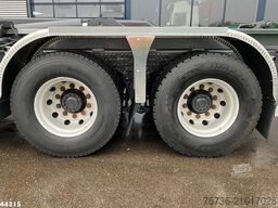 Volvo FMX 540 8x4 Euro 6 Hiab 28 Tonmeter laadkraan