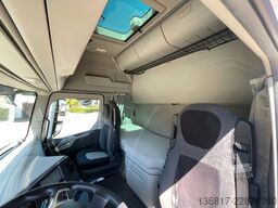 FORD F-MAX 500 4x2 BL Retarder Klima vollverspoilert