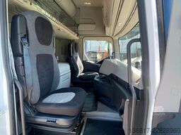 FORD F-MAX 500 4x2 BL Retarder Klima vollverspoilert