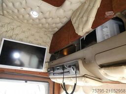 SCANIA R 580/4x2 SZM V 8- Top-Ausstattung