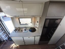 ETRUSCO A 7300 DB, Navi, Markise,Fahradträger