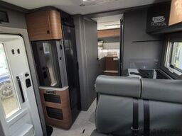 HYMER/ERIBA B-Klasse MC T 680 170 PS / Autarkie-Paket XL