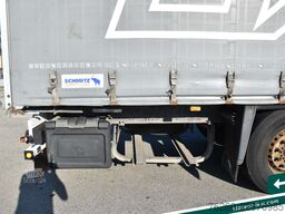 SCHMITZ CARGOBULL Liftachse XL + Getränke + D.C. 9.5 Zertifikat