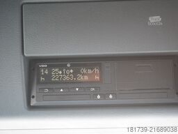 MAN TGS 18.440 tractor unit / 220 tho. km