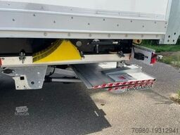 REISTREYLER Box trailer 13,60 3-assig met D'hollandia klep ...