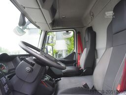 Renault D13 / 140 tho km !!! / Meat hooks