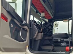 Scania R580 V8 NGS Highline 6x2 - Box with sidedoors -...