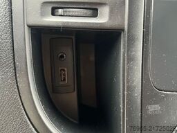 MERCEDES-BENZ Vito 110 KOMPAKT 6-GANG TEMPOMAT 3-SITZER EURO 6