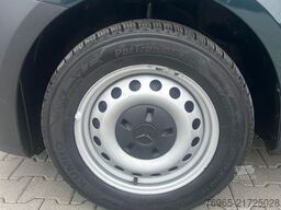 MERCEDES-BENZ Vito 110 KOMPAKT 6-GANG TEMPOMAT 3-SITZER EURO 6