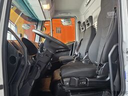Iveco 120E25K